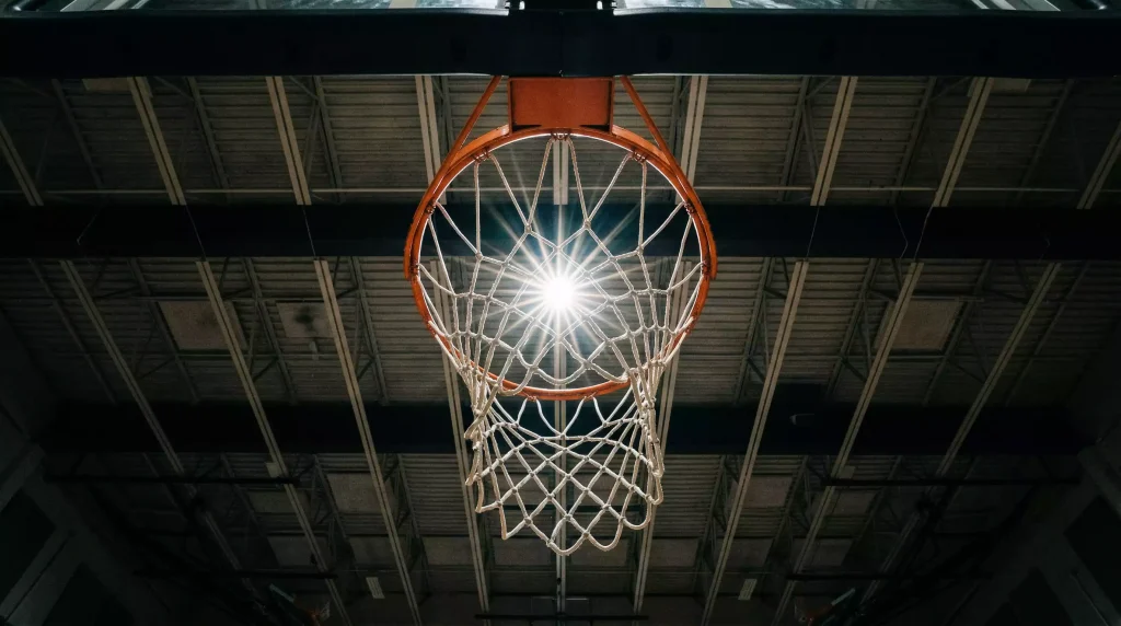 Estrategias de apuestas para playoffs NBA y postemporada de baloncesto